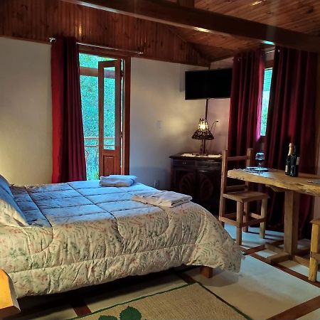 Pau A Pique Chale Villa Bocaina de Minas Bagian luar foto